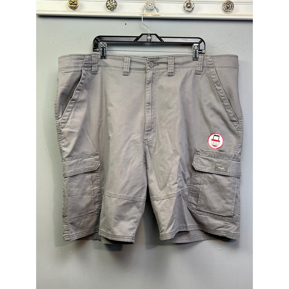 Wrangler Cargo Shorts Mens 46 Gray Relaxed Fit Tech Pocket Cotton Stretch